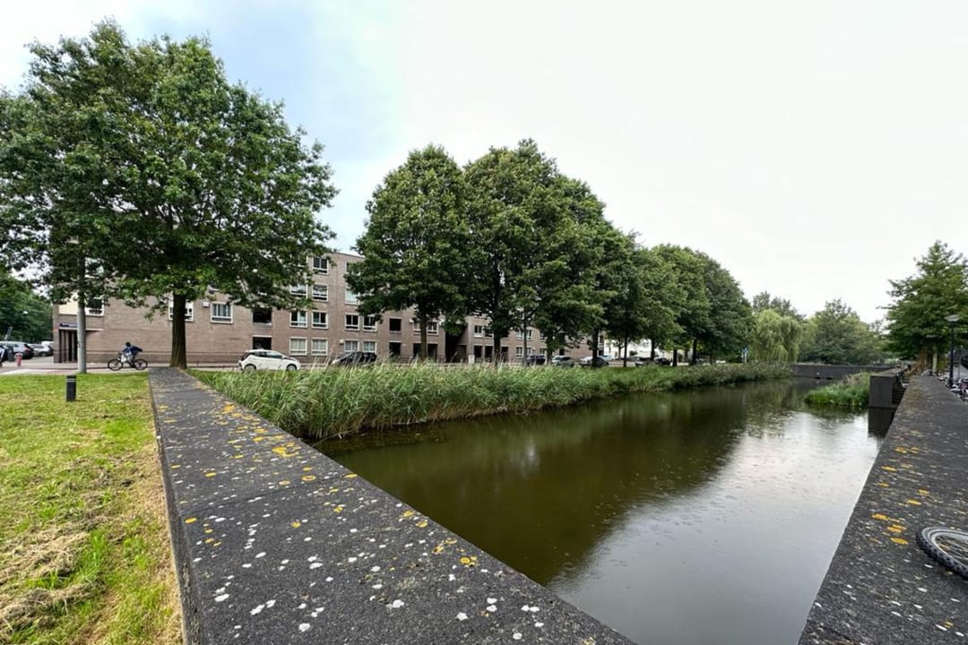 Foto 16 van Brentanostraat 180