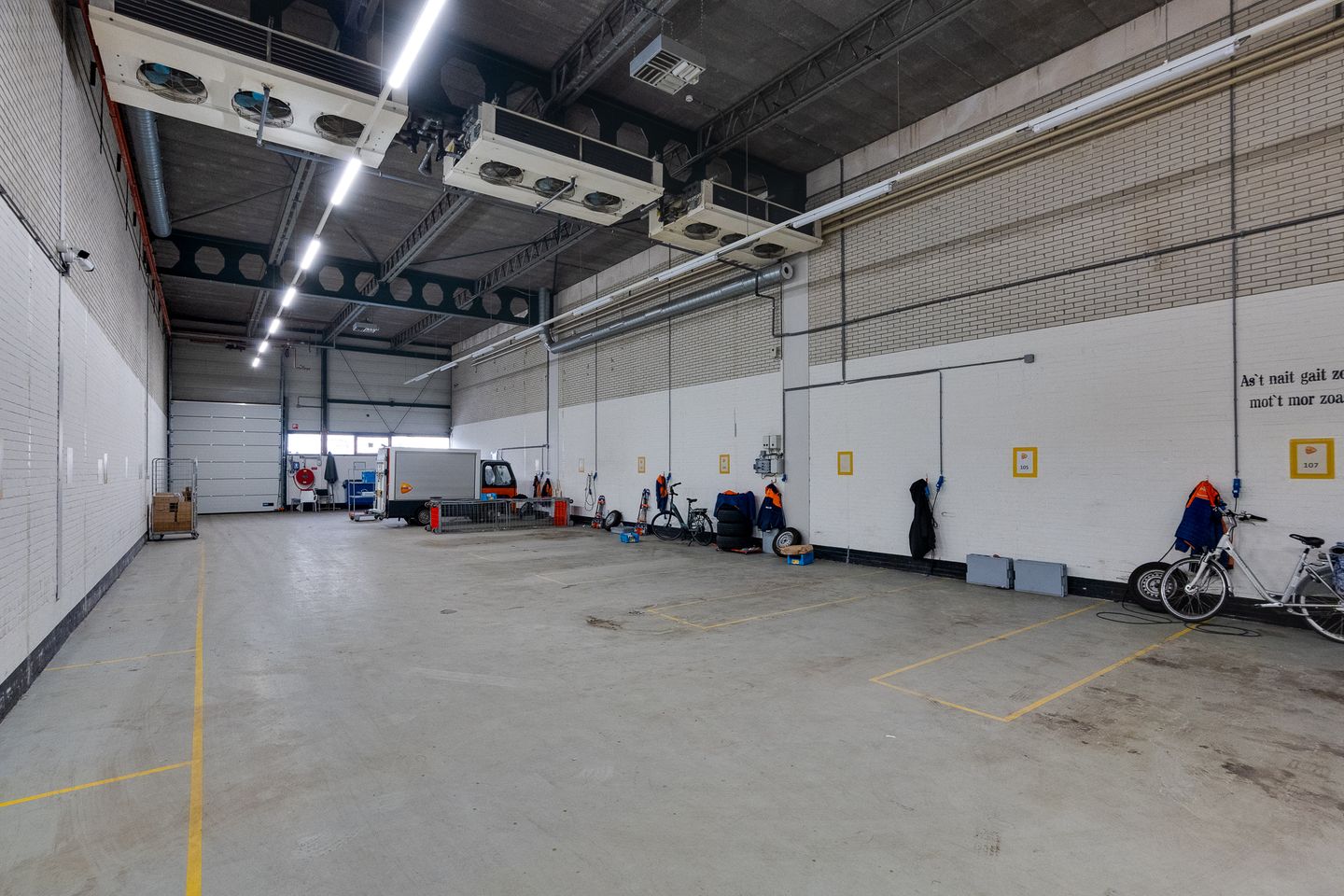 View photo 4 of Osloweg 97-a