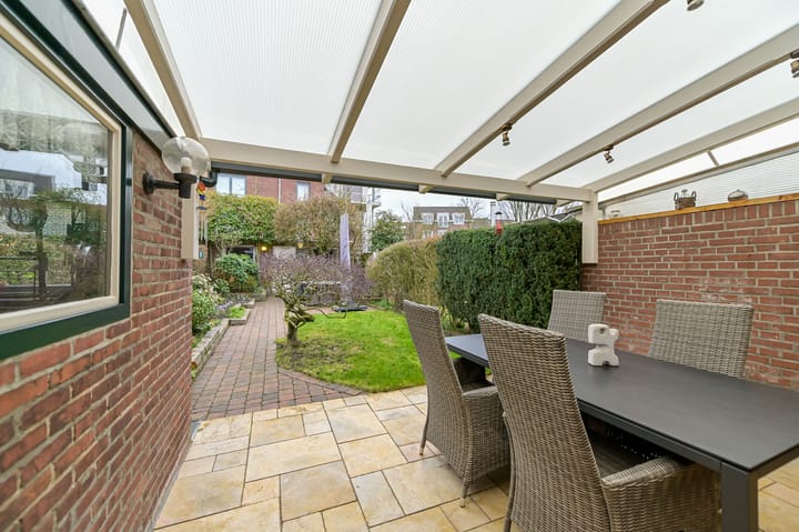 Foto 21 van Zustersstraat 24