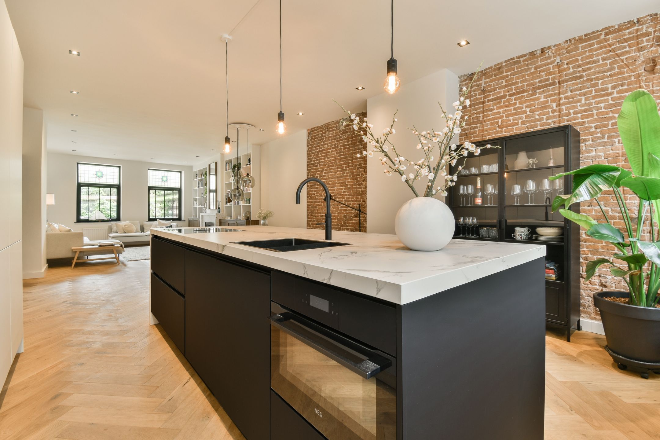 Photo 9 of Plantage Muidergracht 77-C