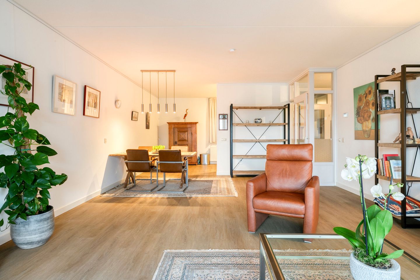 Foto 10 van Vincent van Goghstraat 163