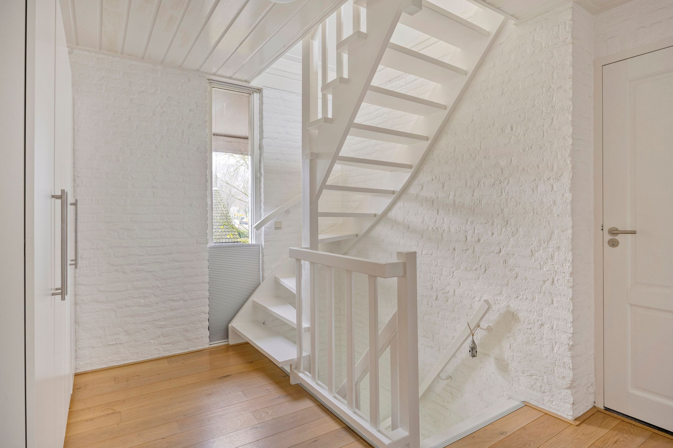 Photo 21 of Bernhardstraat 5