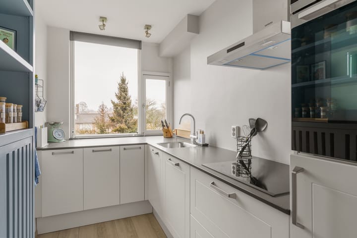 Photo 4 of Johan Wagenaarstraat 4-C