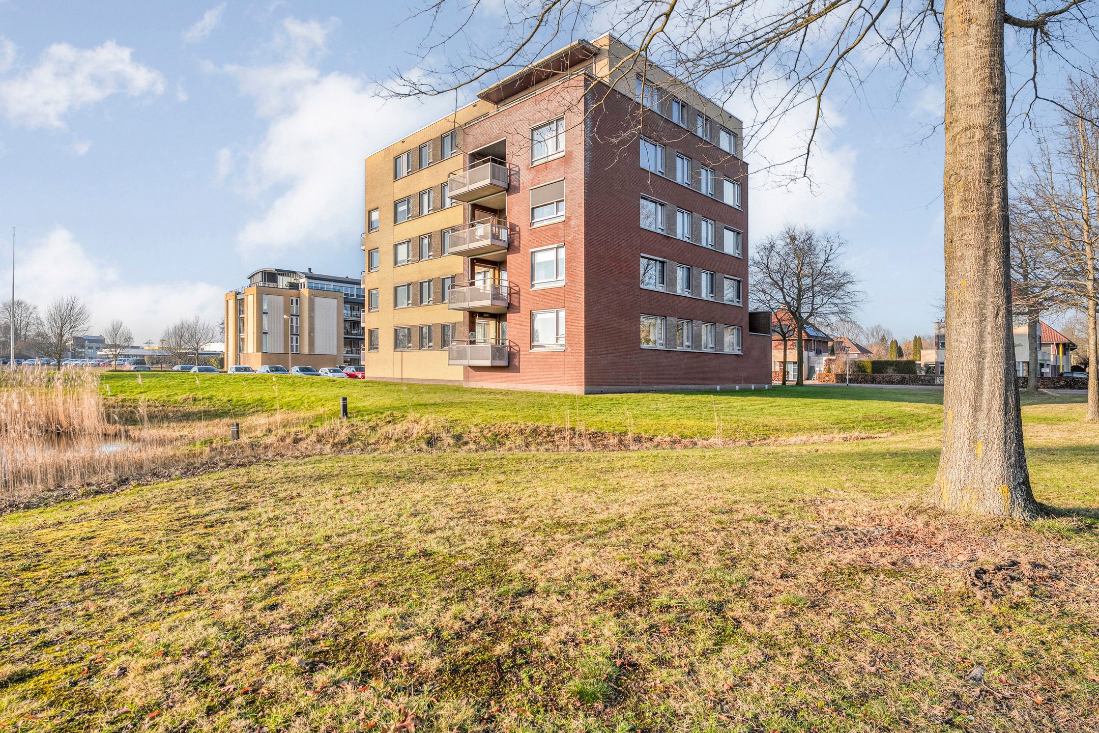 Foto 6 van Meindert Hobbemastraat 1