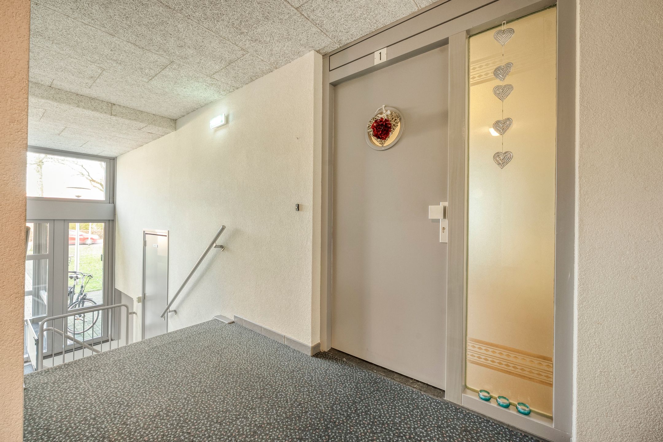 Foto 9 van Meindert Hobbemastraat 1