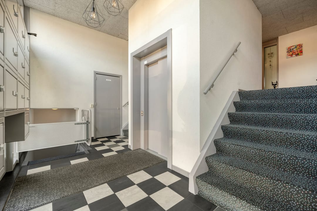 Foto 7 van Meindert Hobbemastraat 1