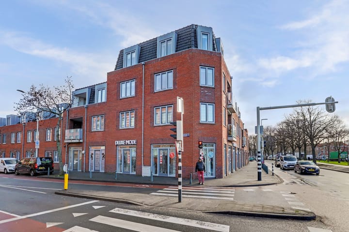 Foto 3 van Parallelweg 354