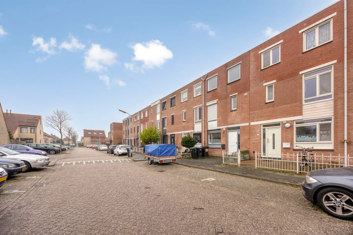 Photo 36 of J. Kruijverstraat 81