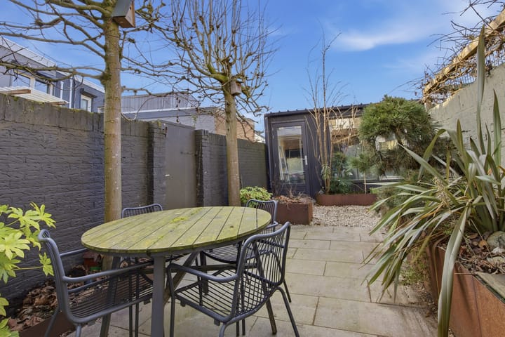 Foto 30 van Abeelstraat 66