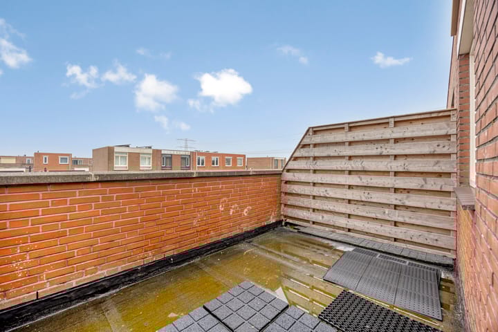 Photo 30 of J. Kruijverstraat 81