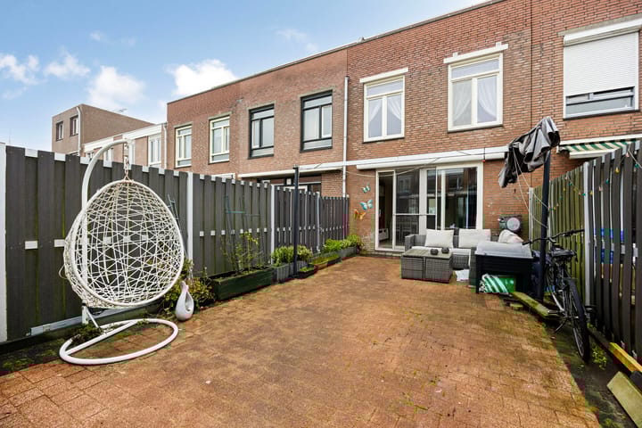 Photo 35 of J. Kruijverstraat 81