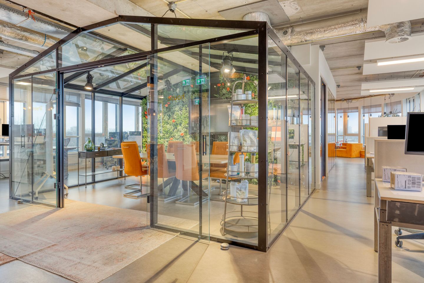 View photo 3 of Brassersplein 14