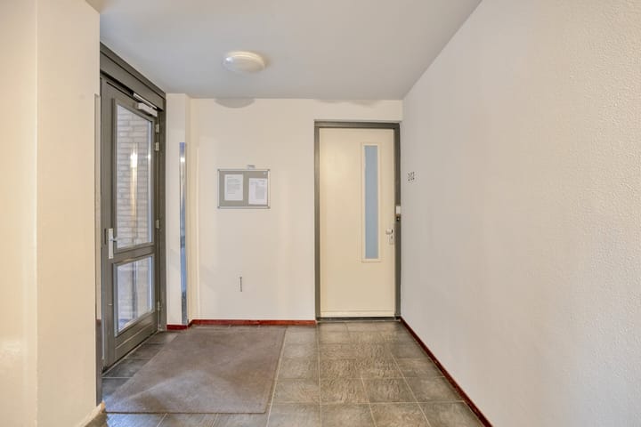 Foto 28 van Rijnstraat 2-16