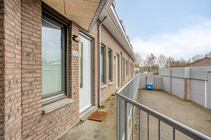 Foto 29 van Rijnstraat 2-16