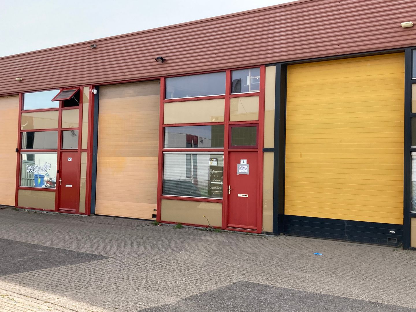 View photo 4 of De Vecht 14-C