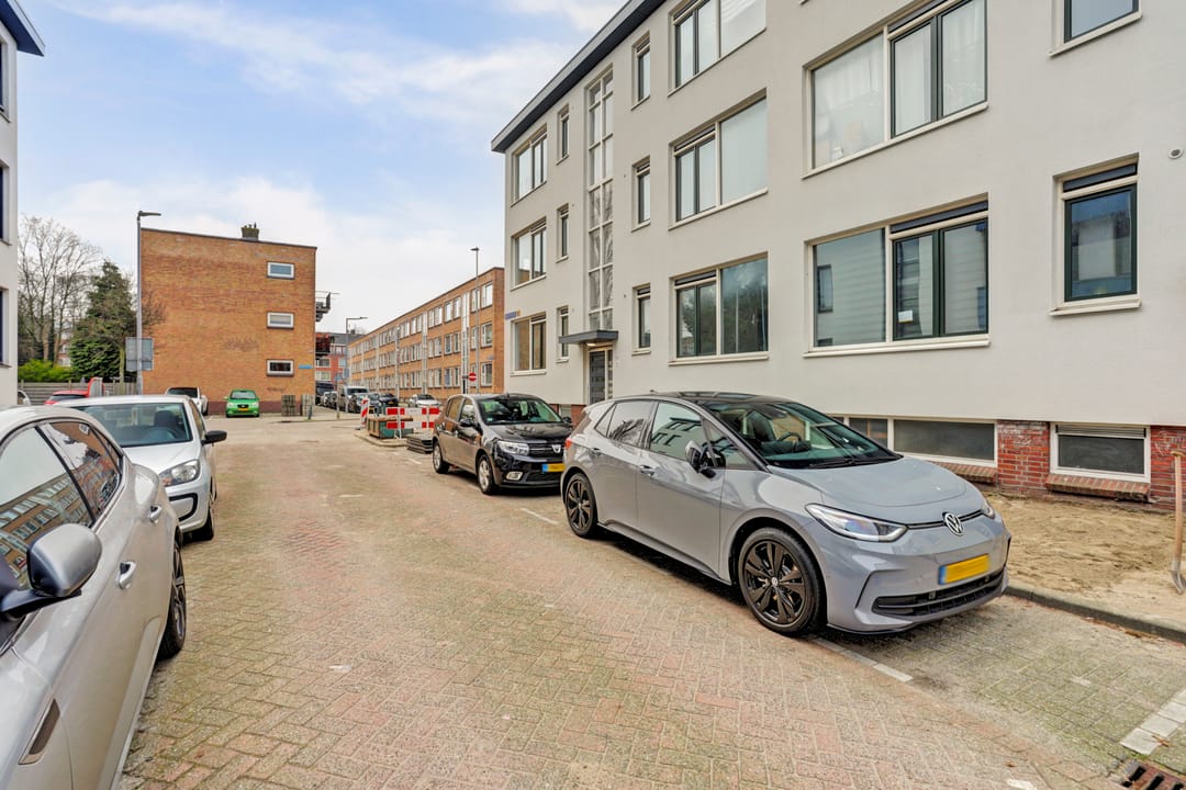 Photo 16 of Belgischestraat 29-A