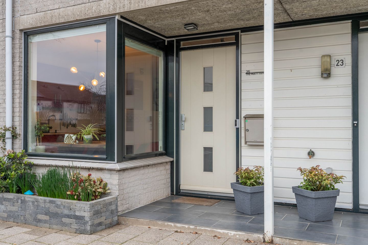 Photo 10 of Heintje Davidsweg 25