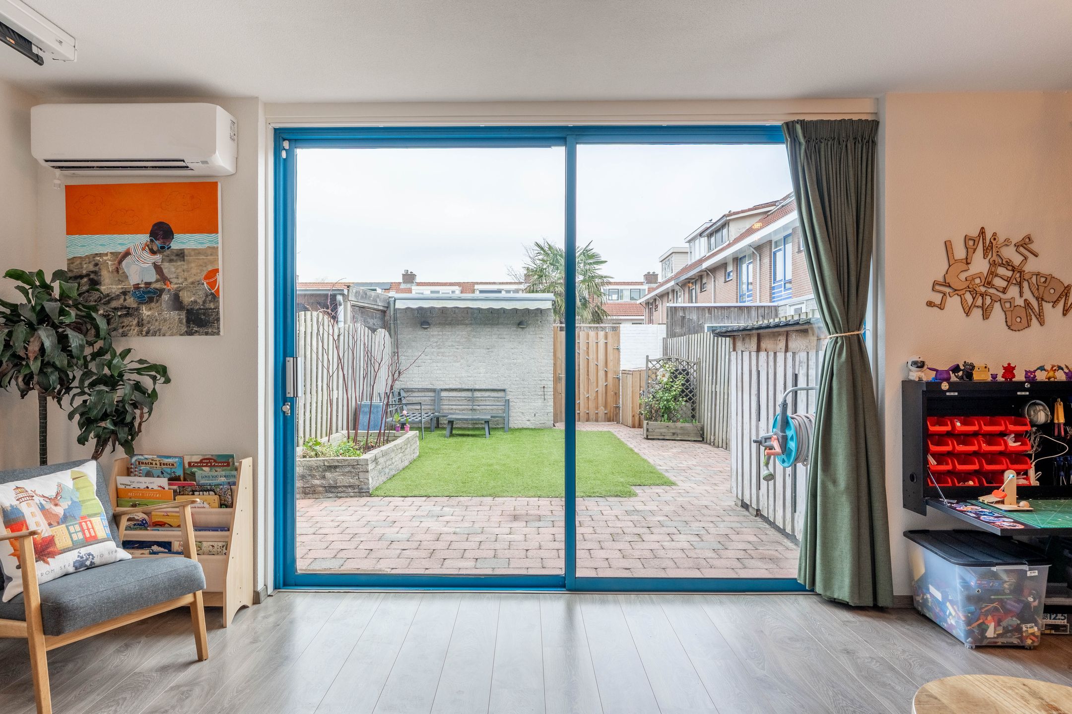 Photo 15 of Heintje Davidsweg 25