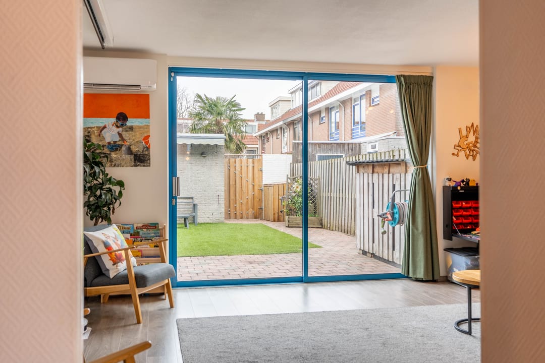 Photo 16 of Heintje Davidsweg 25