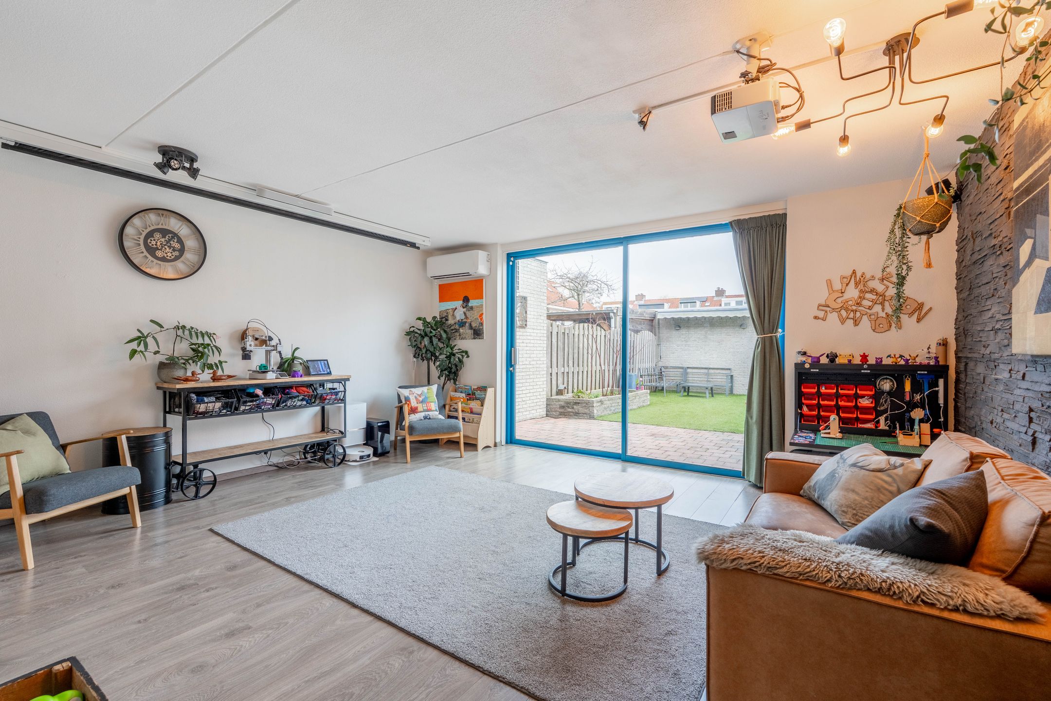 Photo 12 of Heintje Davidsweg 25