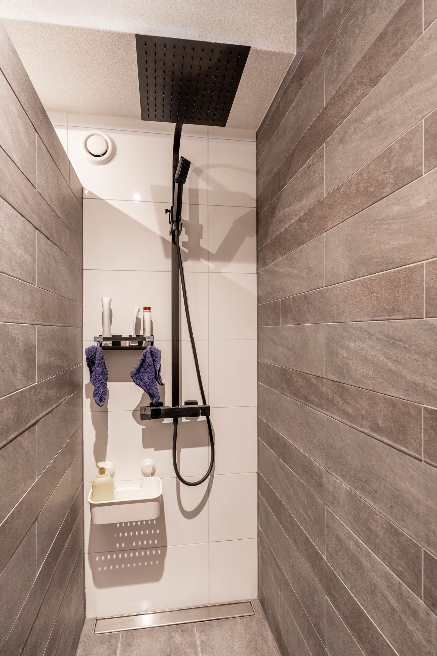 Photo 40 of Heintje Davidsweg 25