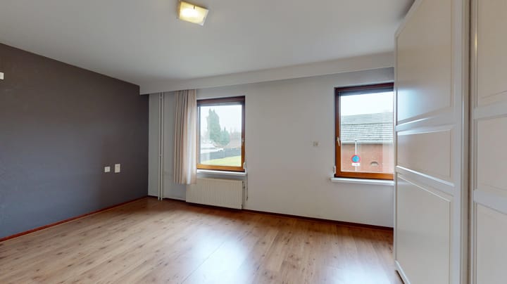 Photo 4 of Charles Frehenstraat 38