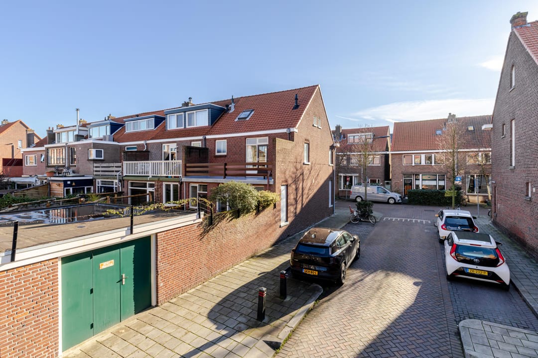 Photo 2 of Graaf Florisstraat 46