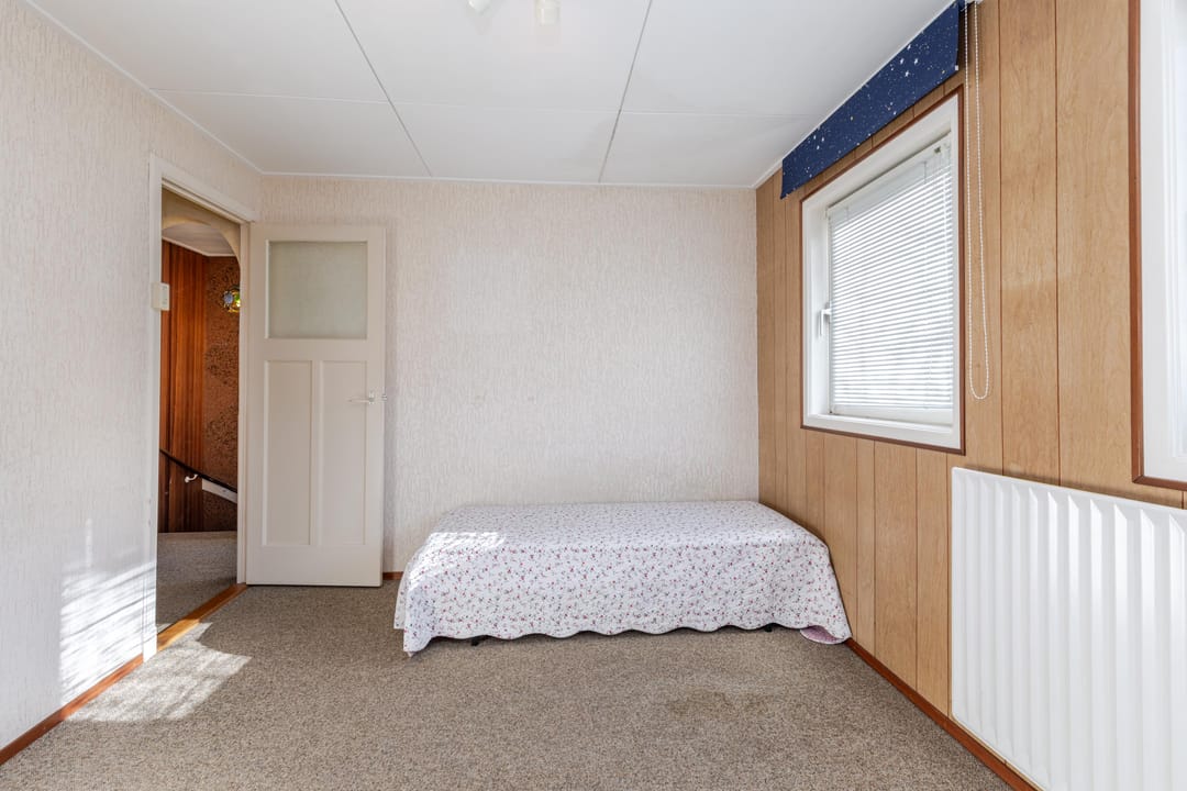 Photo 38 of Graaf Florisstraat 46