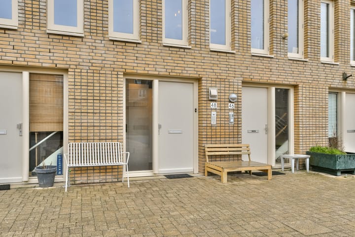 Photo 23 of Verzetsplein 48