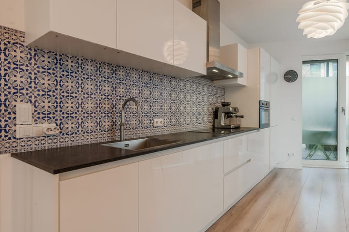 Foto 3 van Carel Willinkgracht 465