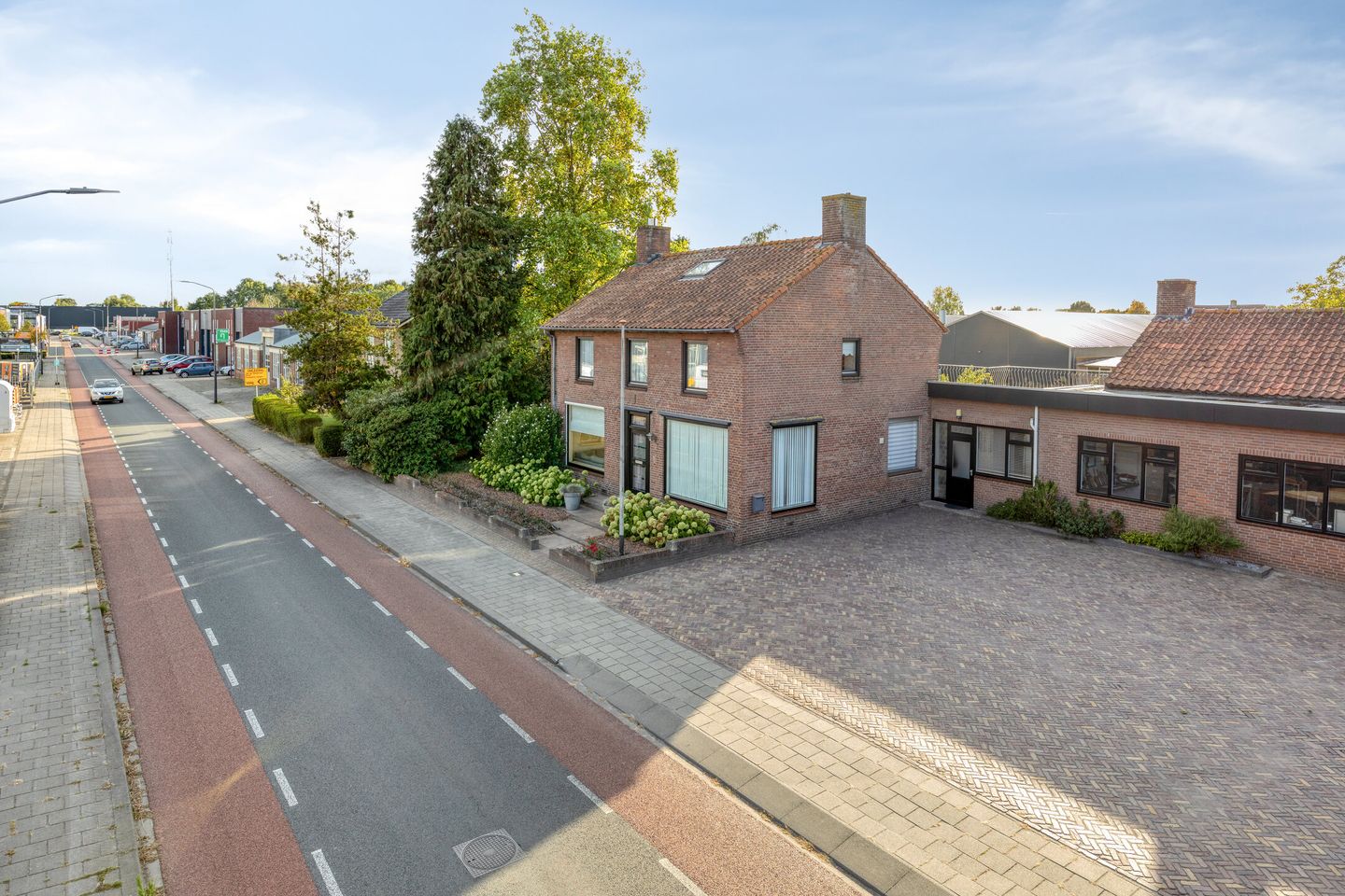 Bekijk foto 2 van Dick Flemmingstraat 2-a