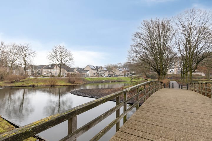 Photo 40 of Harry Meijerstraat 4