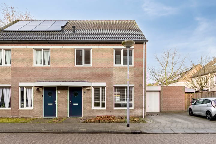 Photo 35 of Harry Meijerstraat 4