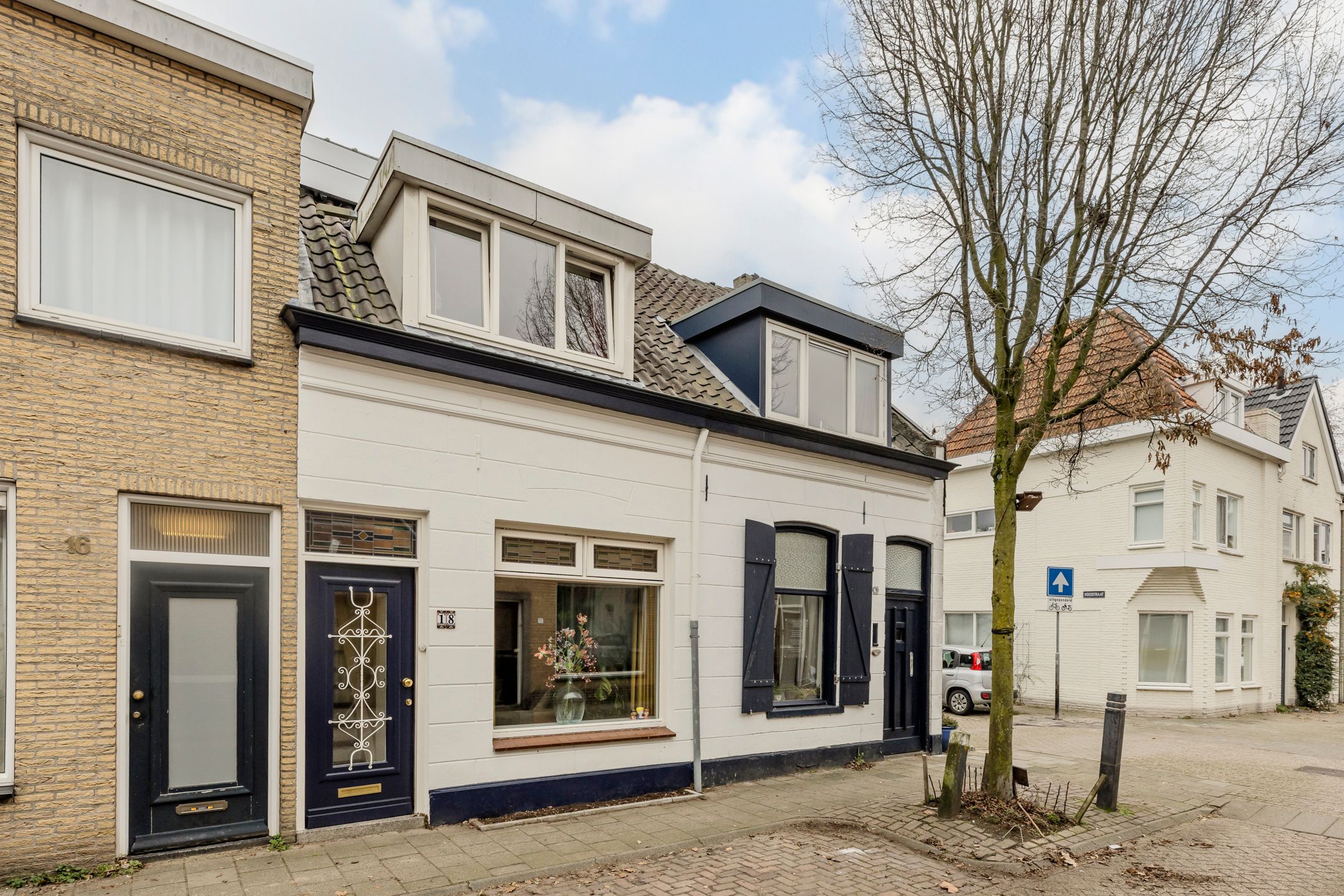 Foto 30 van Paterstraat 18