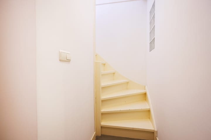 Foto 23 van Fannius Scholtenstraat 50-1