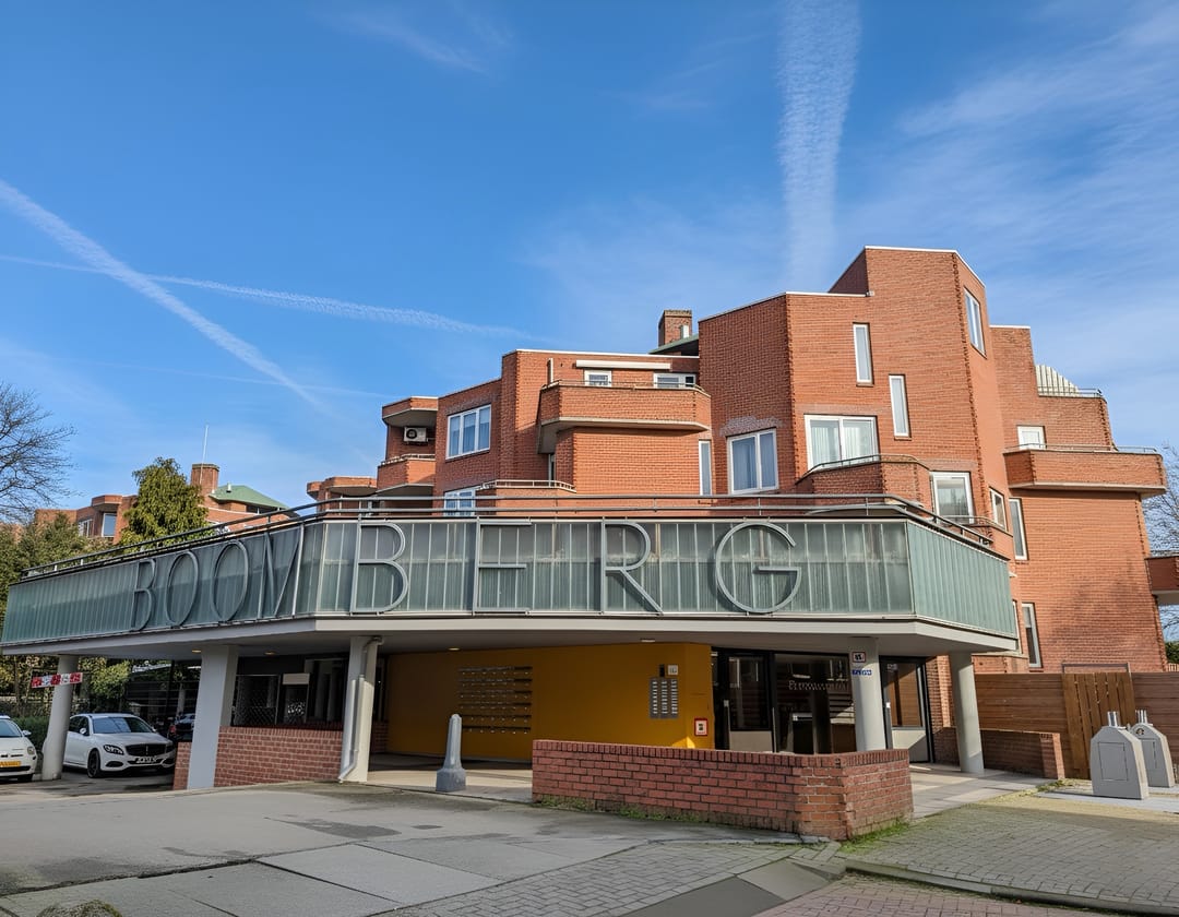 Foto 1 van Boomberg 108