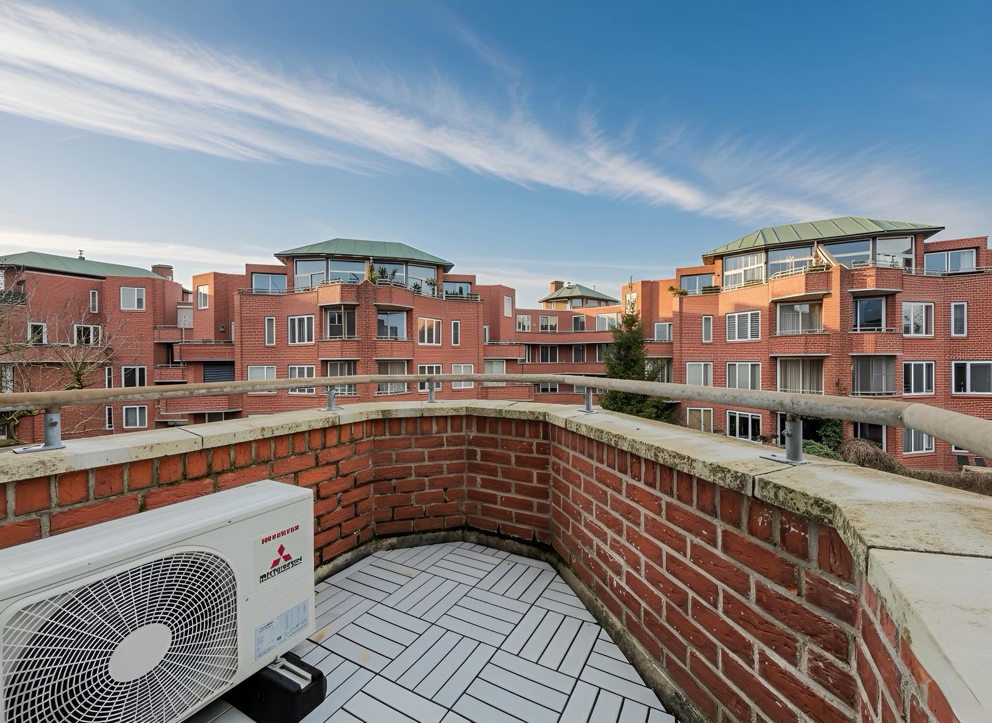 Foto 25 van Boomberg 108