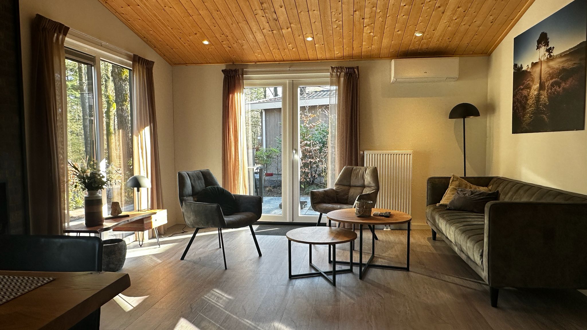 2-bedroom freehold villa in Hoenderloo (Gem. Apeldoorn) — photo 3 of 5