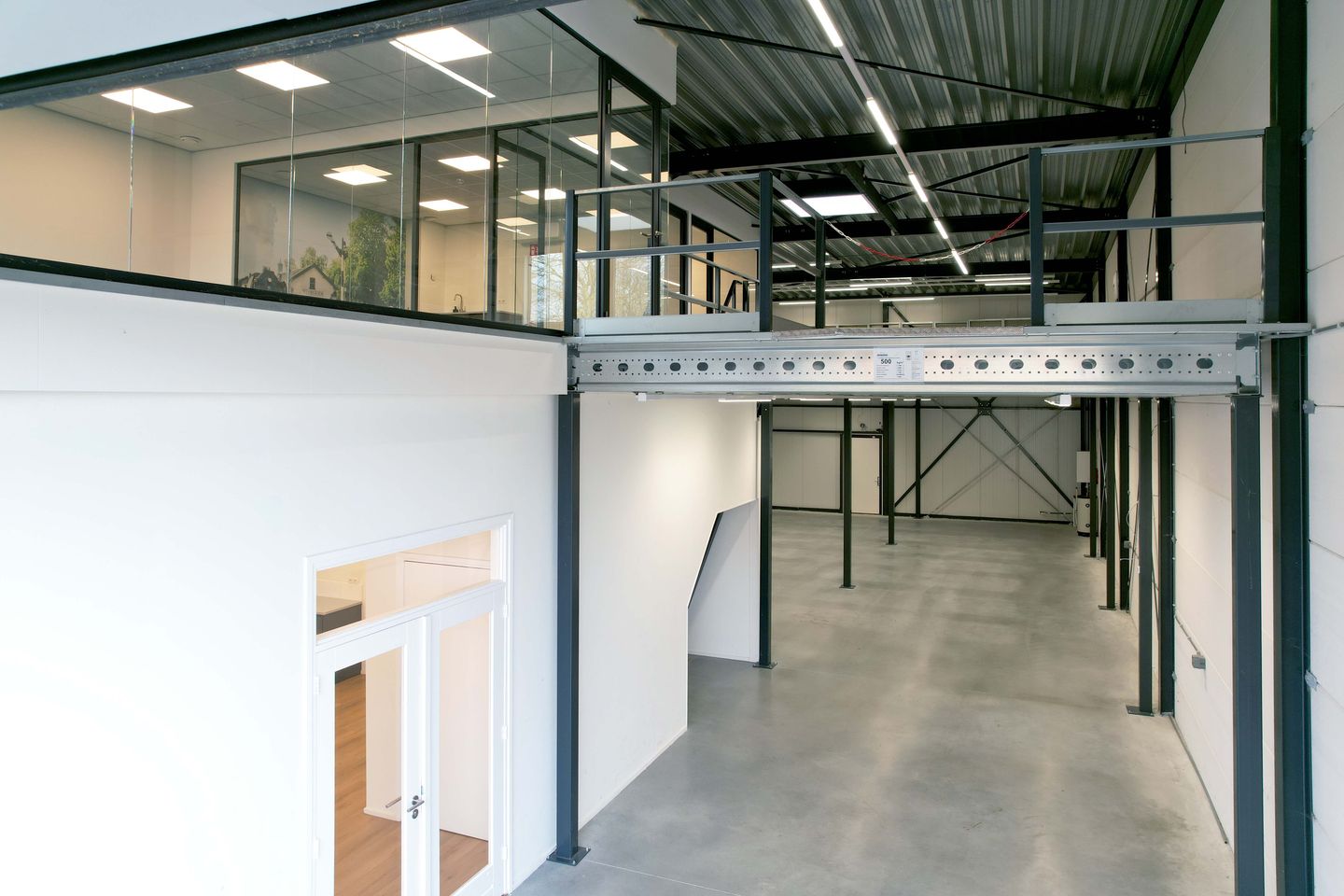 Bekijk foto 1 van Luchtenhorst 7-b