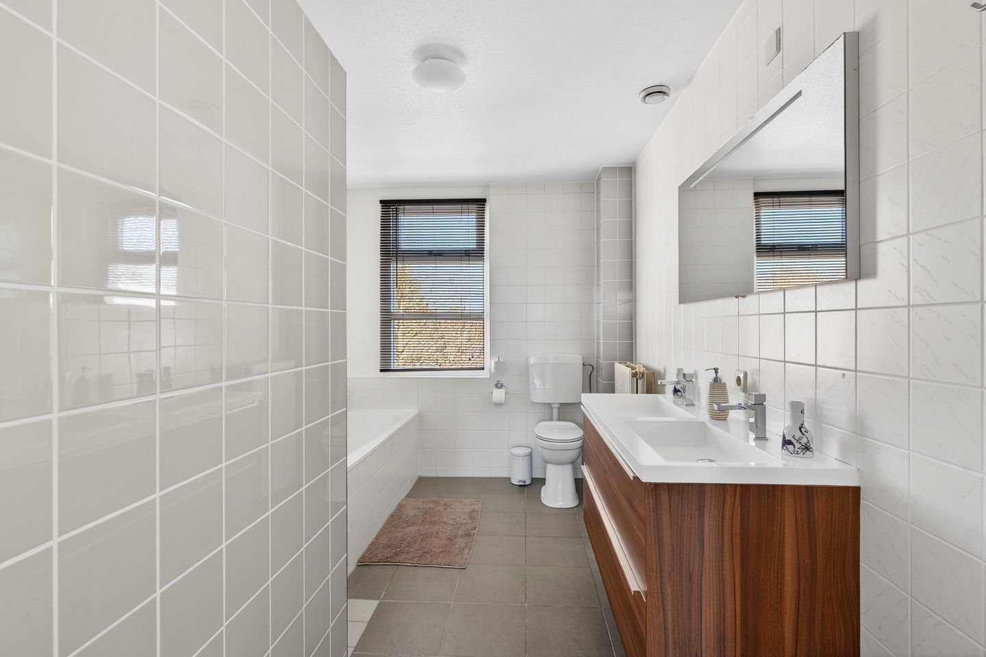 Photo 29 of De Bus 31