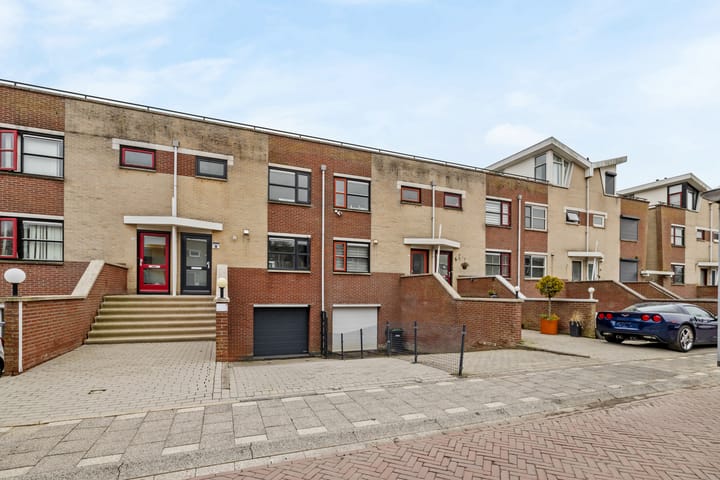 Photo 1 of Spakenburglaan 26