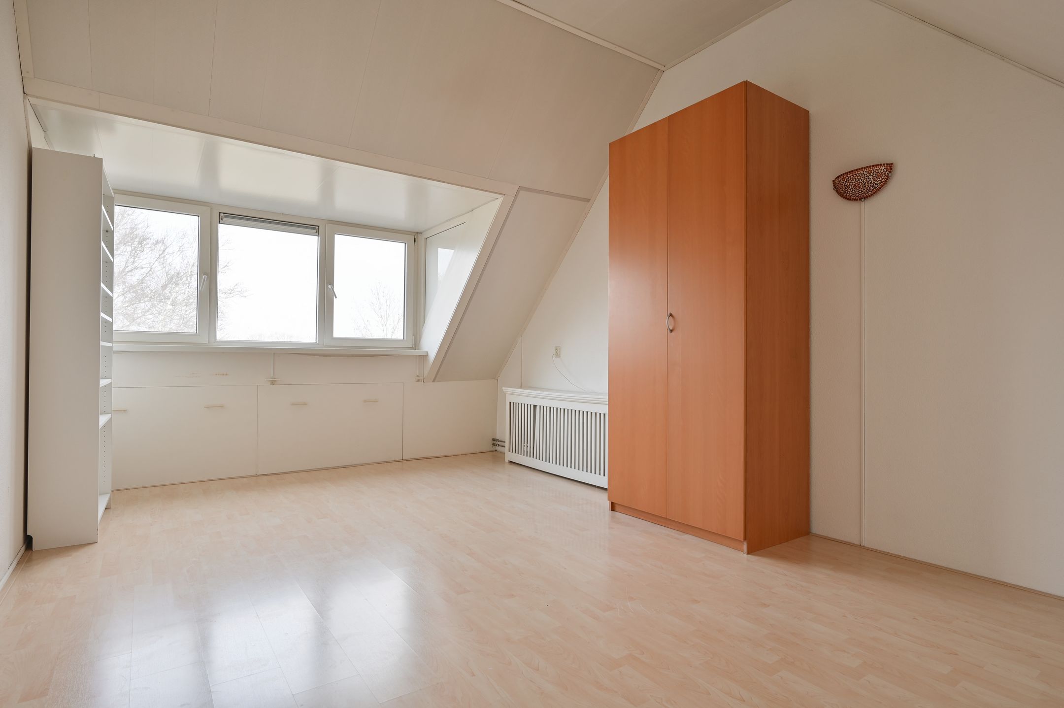 Foto 27 van Ebro 169