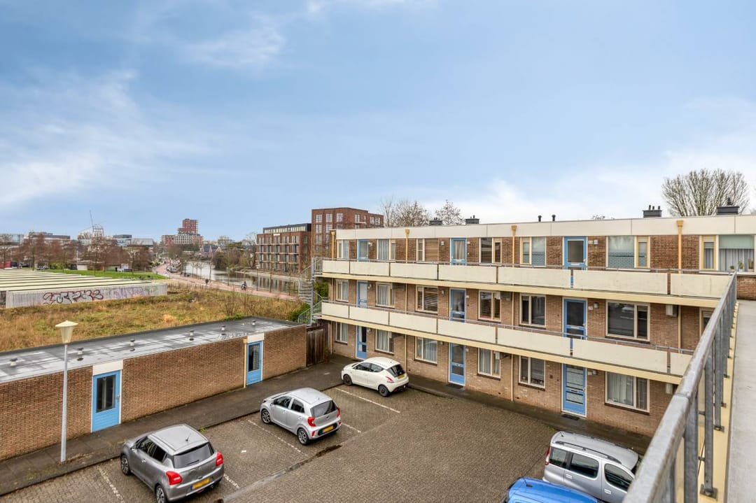 Foto 28 van Dekamastraat 36