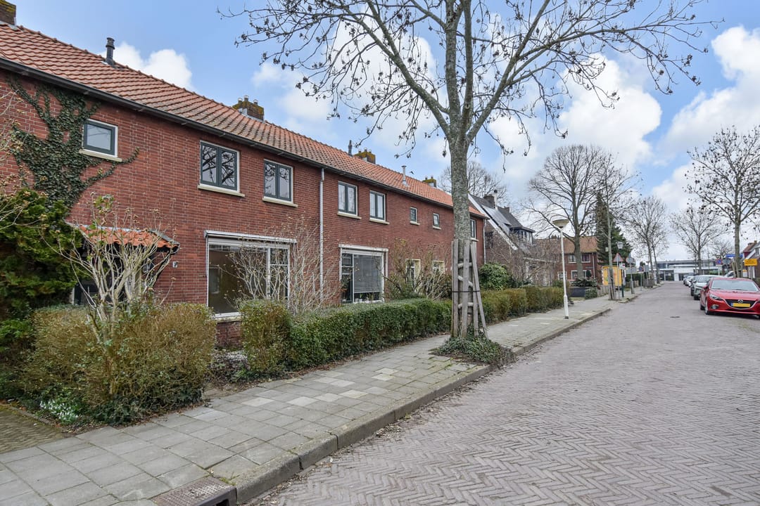 Photo 37 of Molenstraat 138