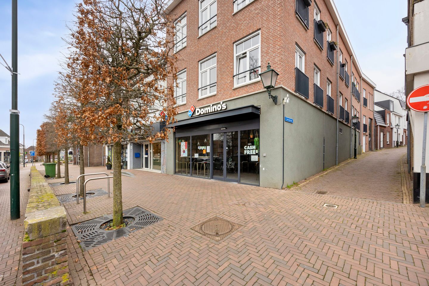 Photo 19 of Servetstraat 2-C