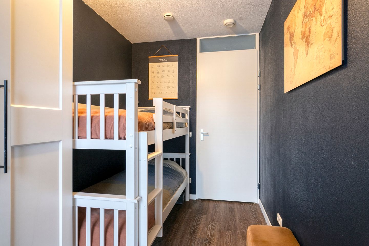 Foto 29 van Mokmerstraat 13