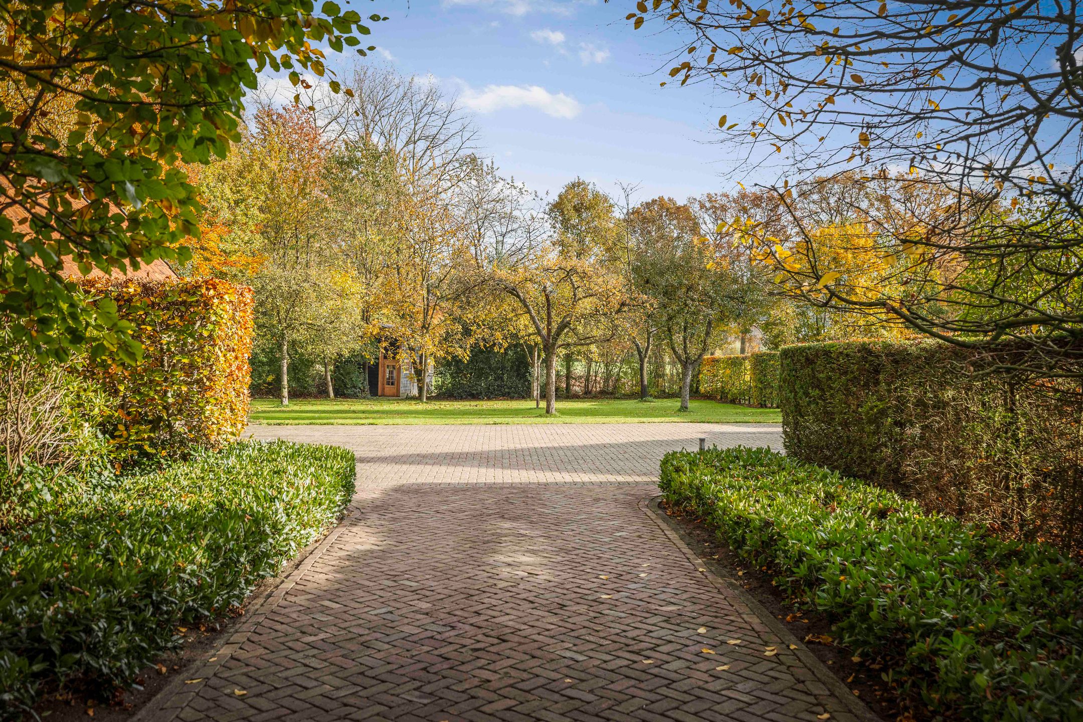 Photo 72 of Ehzerallee 8