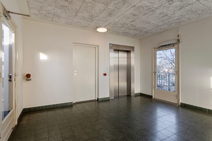 Photo 4 of Planetenhof 130-C