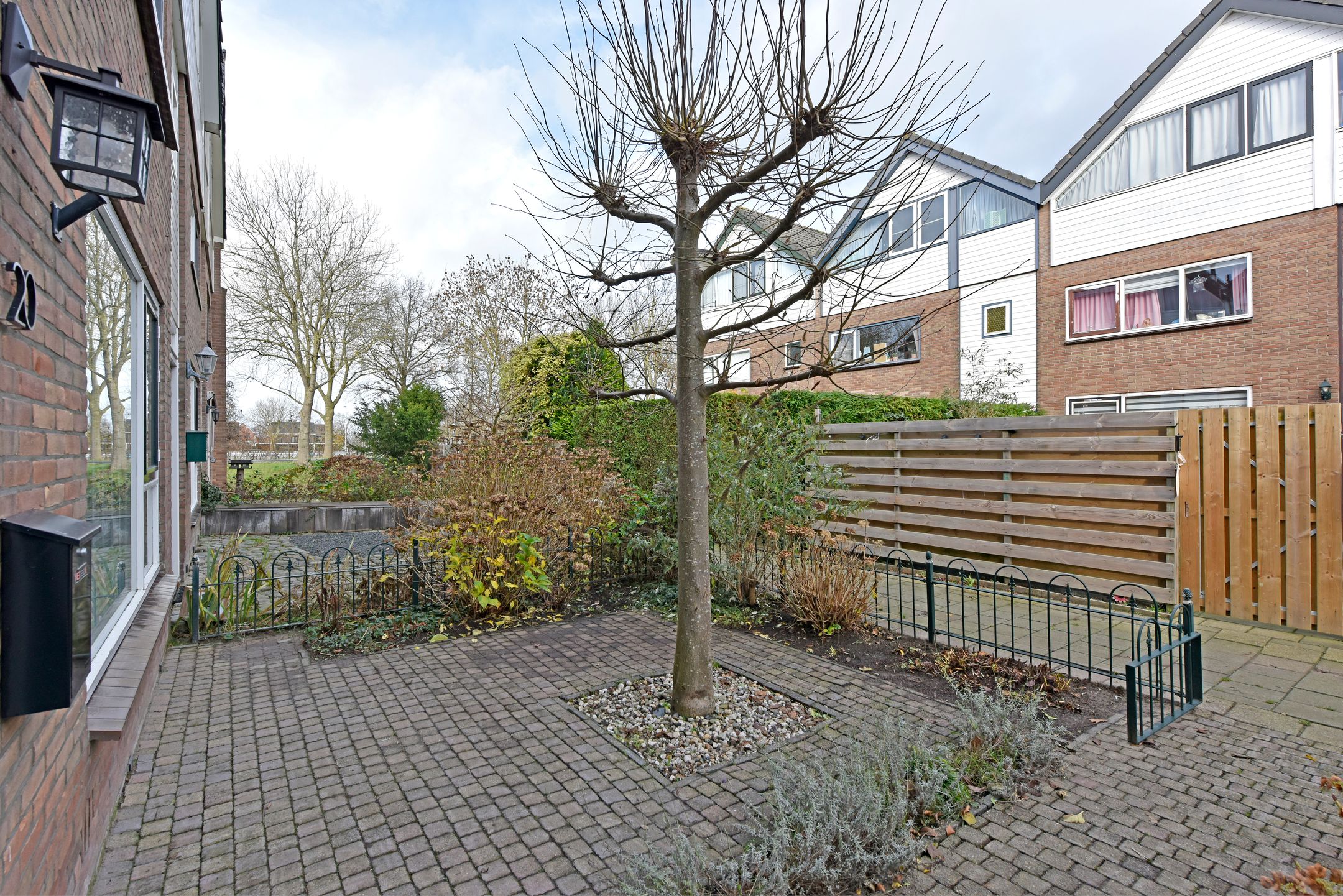 Foto 33 van Meidoornlaan 20