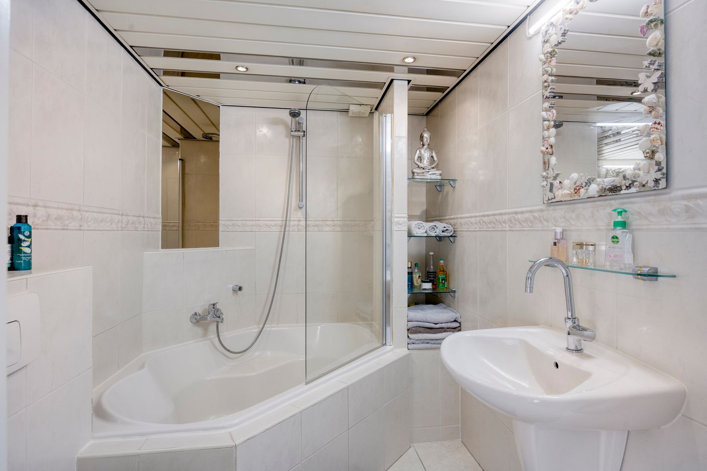 Foto 35 van Schout Eeuwoutstraat 46